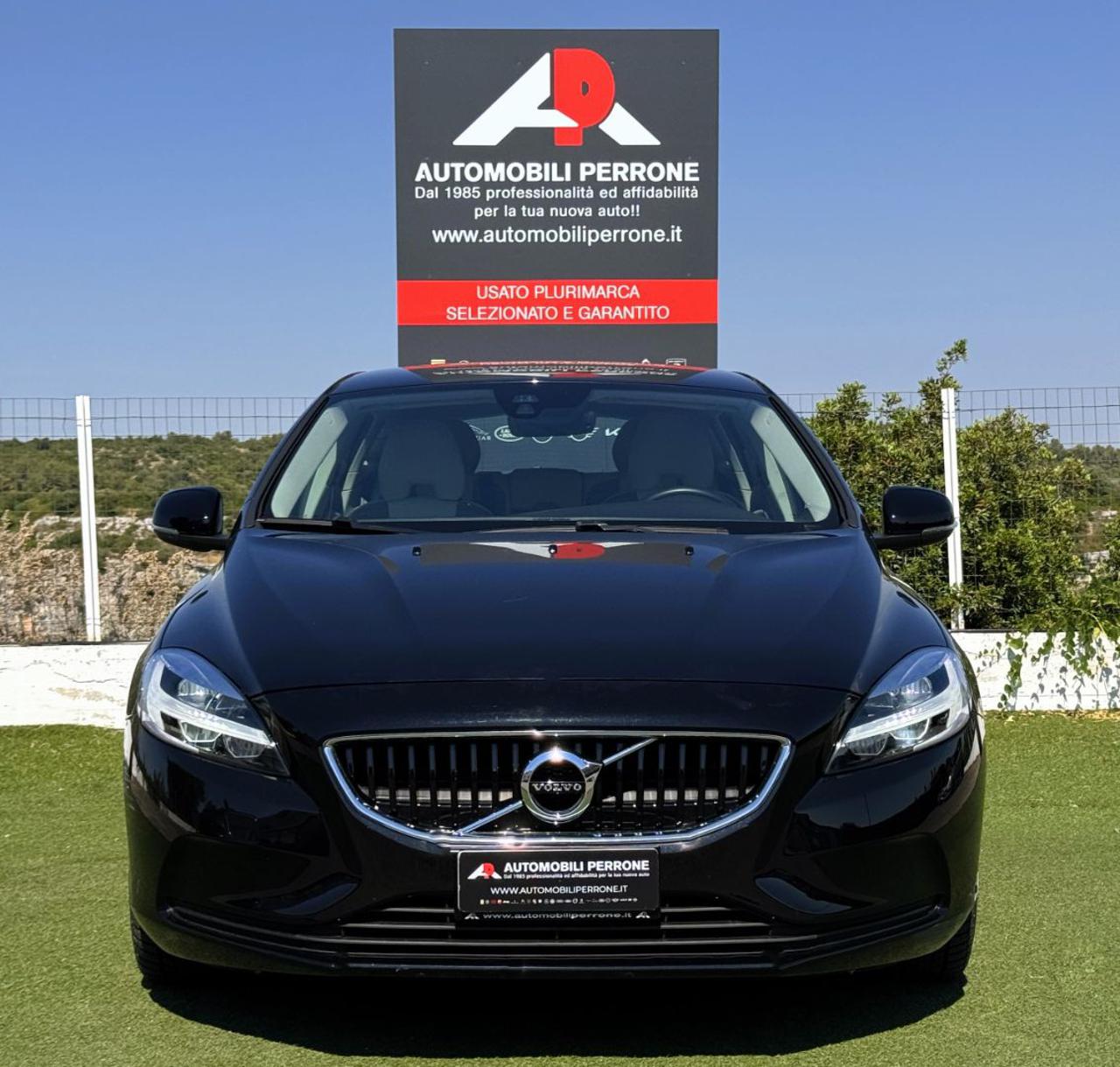 VOLVO V40 D2 2.0d 120cv Geartronic Business Plus - 2