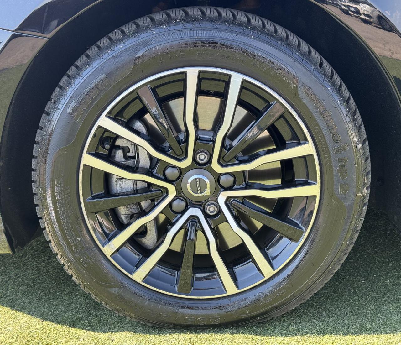 VOLVO V40 D2 2.0d 120cv Geartronic Business Plus - 34