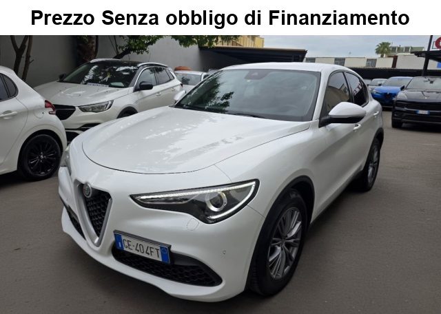 ALFA ROMEO Stelvio Bianco pastello