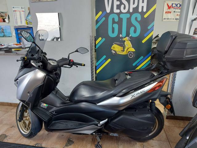 YAMAHA X-MAX 300 Grigio pastello