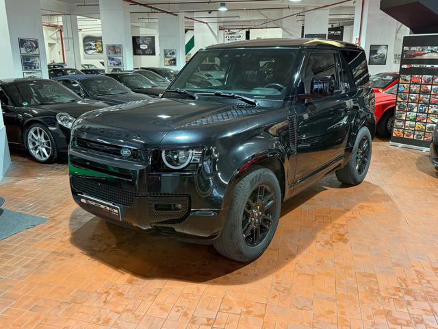 LAND ROVER Defender Nero pastello