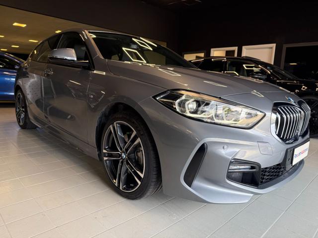 BMW 118 Grigio metallizzato