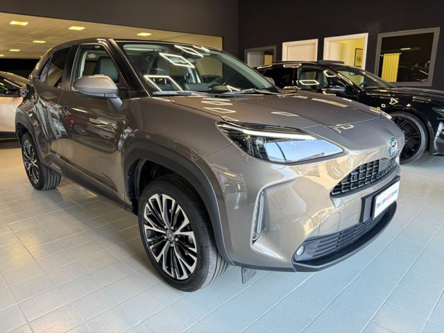TOYOTA Yaris Cross Beige perlato