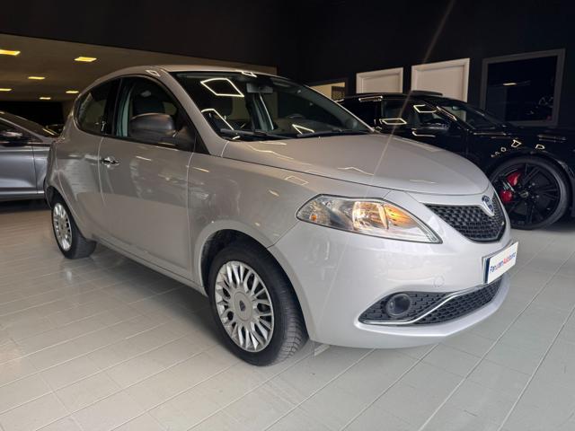 LANCIA Ypsilon Grigio metallizzato