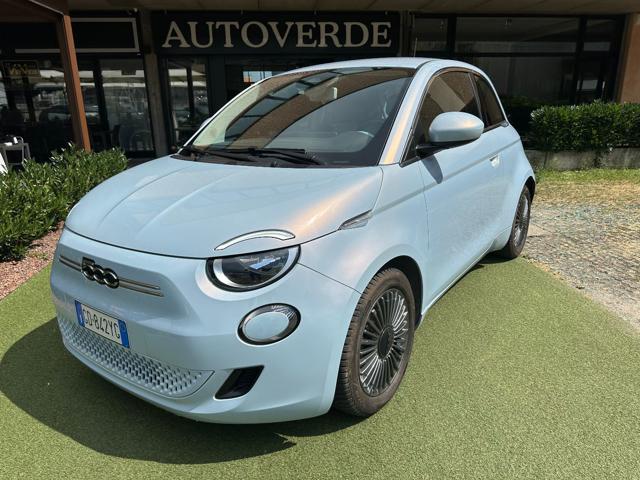 FIAT 500e Azzurro metallizzato
