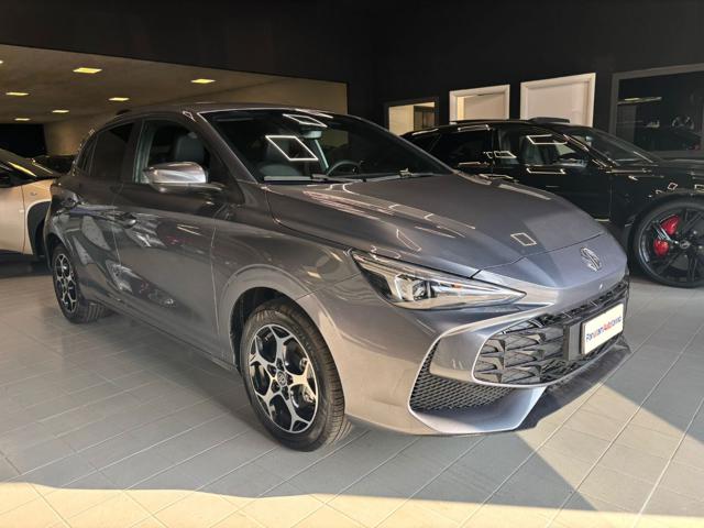MG MG3 Grigio scuro metallizzato