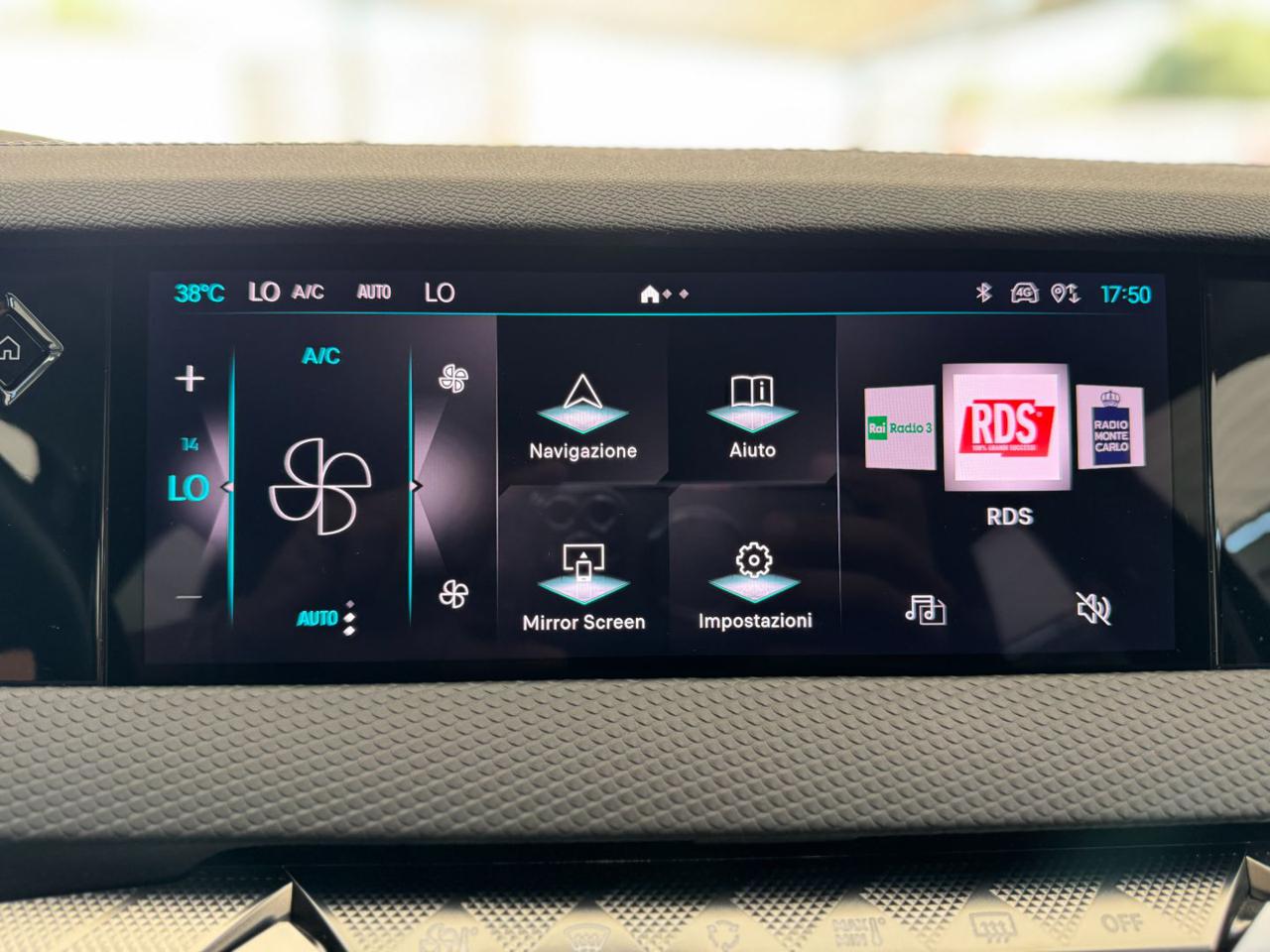 DS AUTOMOBILES DS 4 BlueHDi 130cv auto Trocadero (Pelle/Navi/Led/APP) - 10