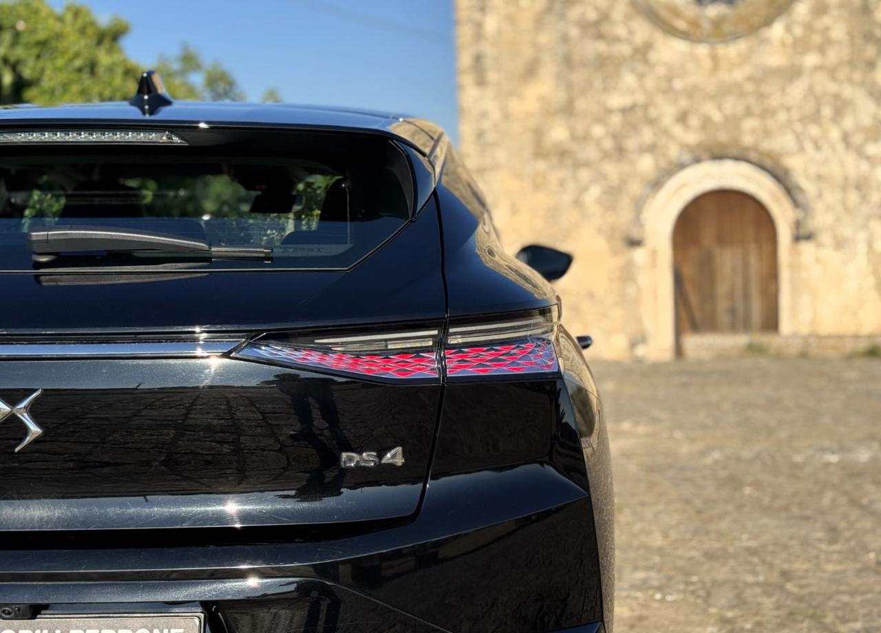 DS AUTOMOBILES DS 4 BlueHDi 130cv auto Trocadero (Pelle/Navi/Led/APP) - 21