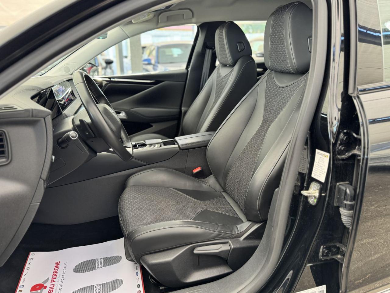 DS AUTOMOBILES DS 4 BlueHDi 130cv auto Trocadero (Pelle/Navi/Led/APP) - 6