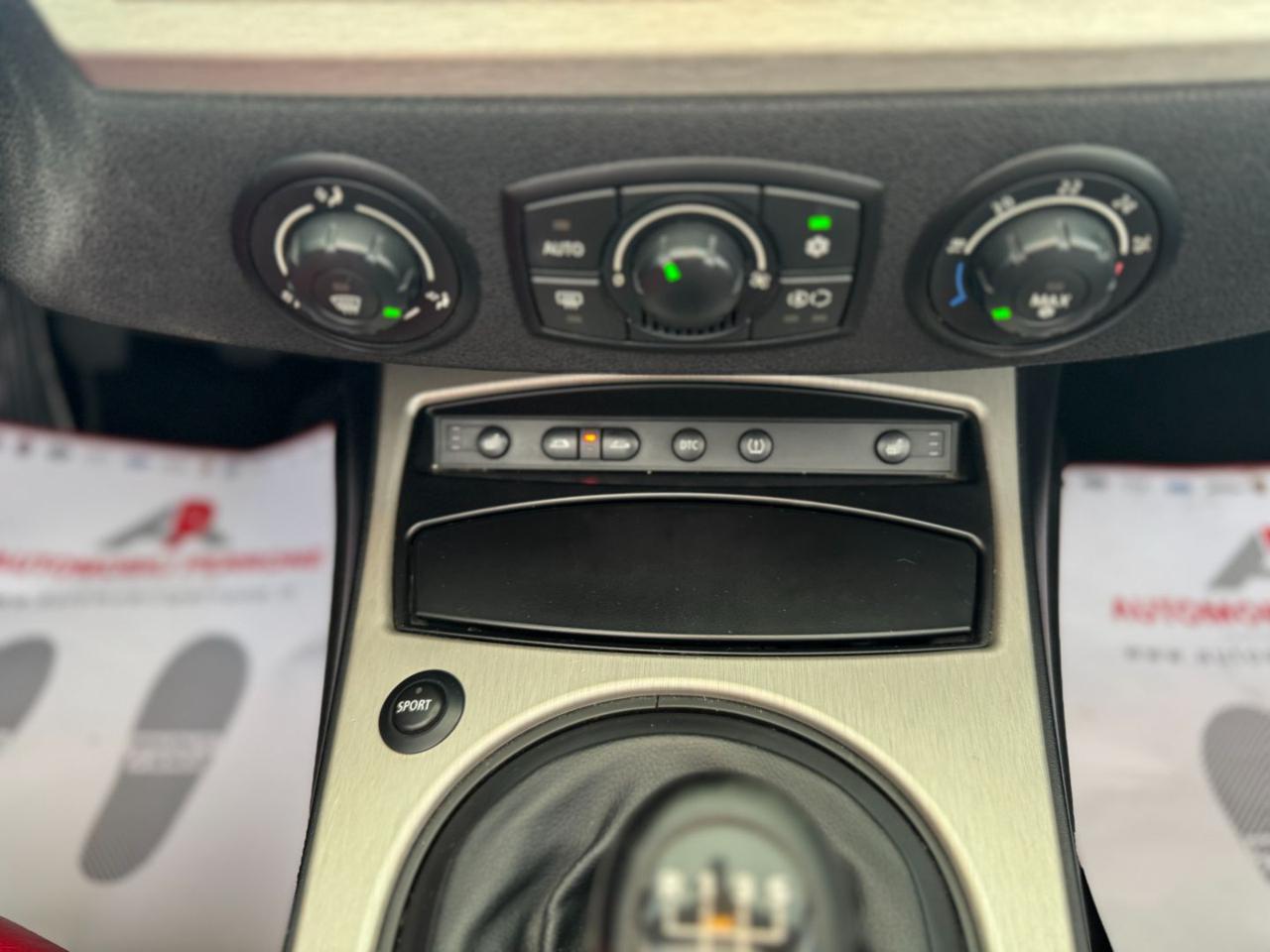 BMW Z4 2.5i 192cv Roadster (Pelle/Xeno) - 23