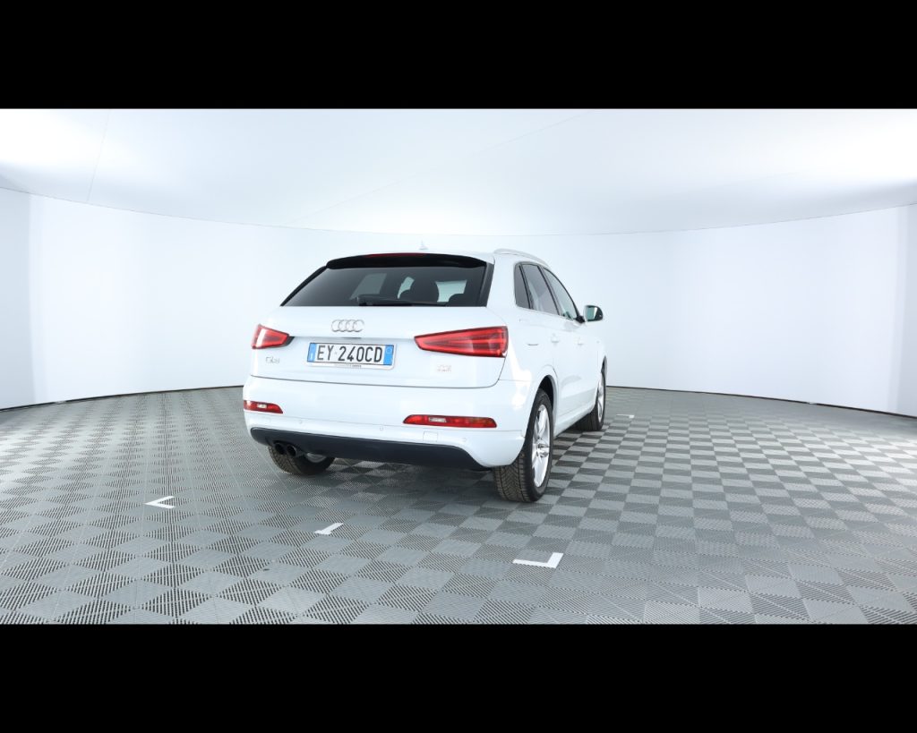 AUDI Q3 I 2011 -  2.0 tdi Business quattro 177cv s-tronic - 11