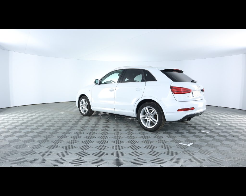 AUDI Q3 I 2011 -  2.0 tdi Business quattro 177cv s-tronic - 14