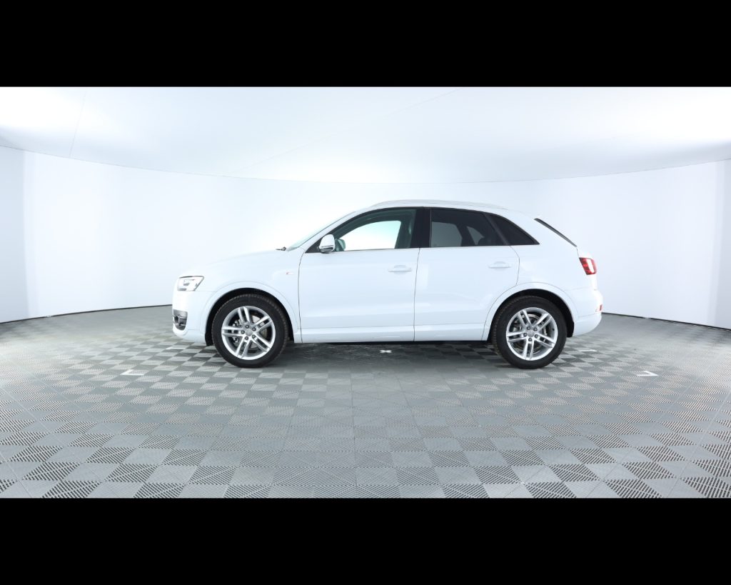 AUDI Q3 I 2011 -  2.0 tdi Business quattro 177cv s-tronic - 16