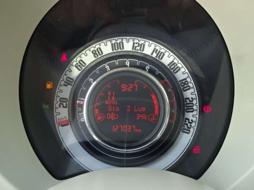 FIAT 500 III 2015 1.2 Lounge 69cv dualogic  automatica - 11