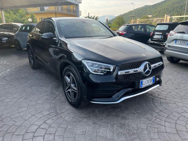 MERCEDES-BENZ GLC 300 Nero metallizzato