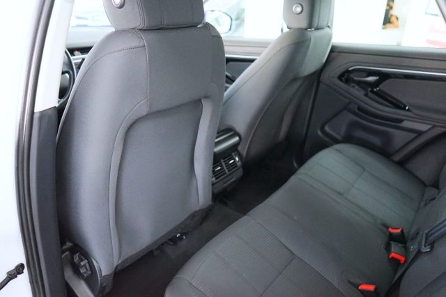 LAND ROVER Range Rover Evoque 35