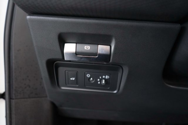 LAND ROVER Range Rover Evoque 51