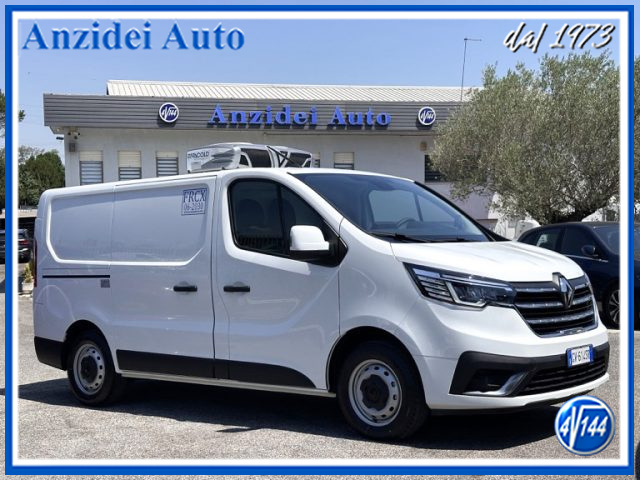 RENAULT Trafic Bianco pastello