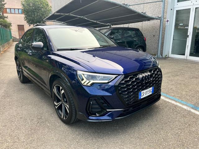 AUDI Q3 Blu metallizzato