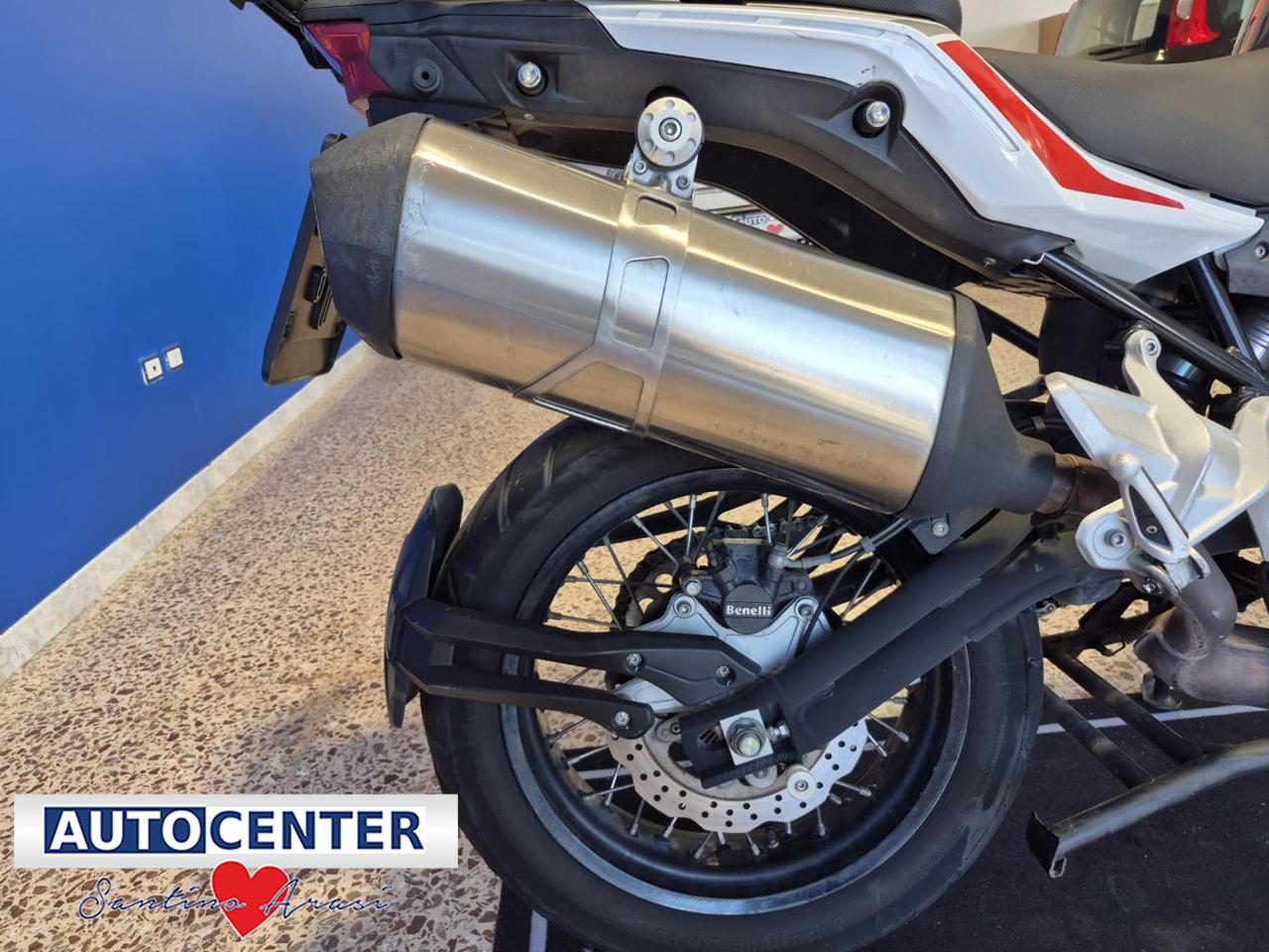 BENELLI TRK 502 X - 11