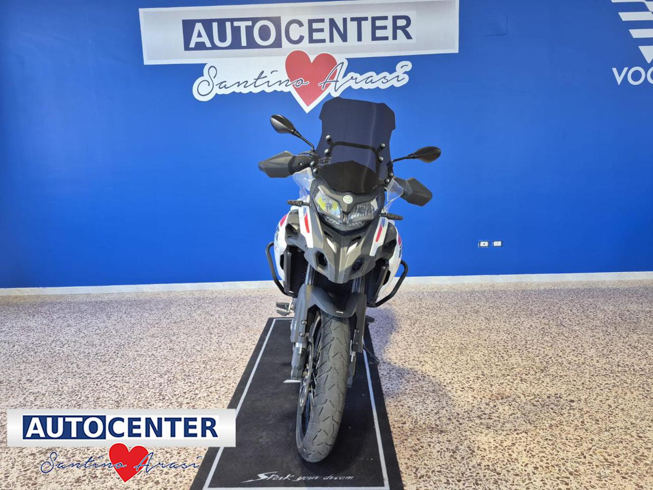 BENELLI TRK 502 X - 1