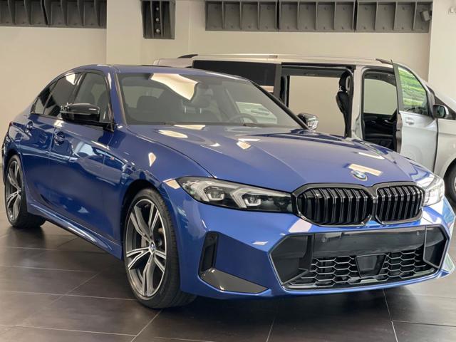 BMW 330 Blu metallizzato