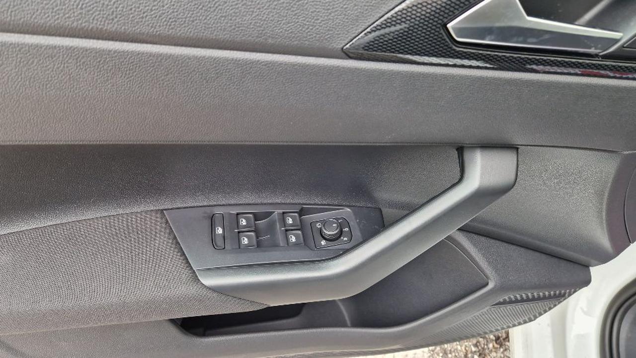 VOLKSWAGEN Polo 1.0 Edition Plus km.0  iva esposta Garanzia 2+2 - 4