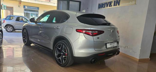 ALFA ROMEO Stelvio Grigio metallizzato