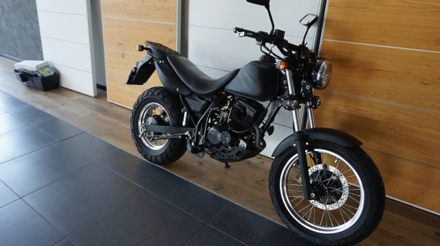 HYOSUNG Karion RT 125 4v Nero pastello
