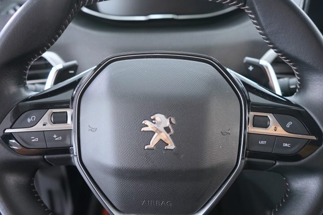 PEUGEOT 5008 47