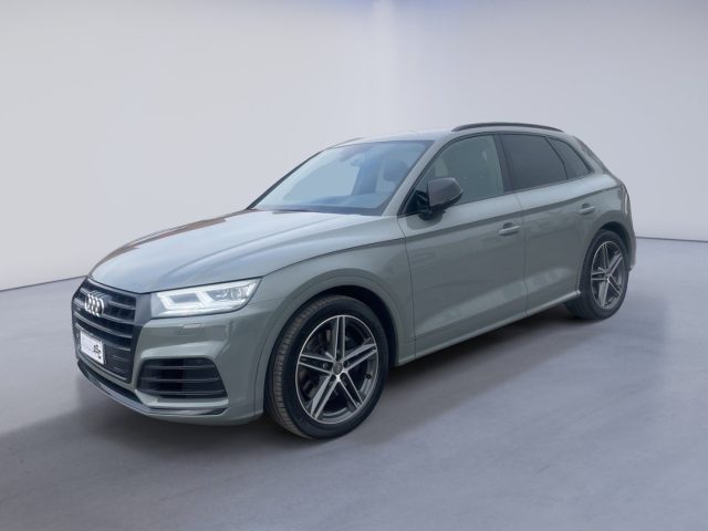 AUDI SQ5 Grigio pastello