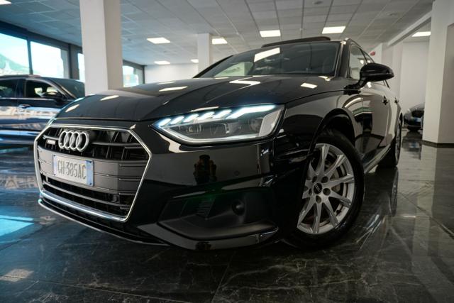 AUDI A4 Nero pastello