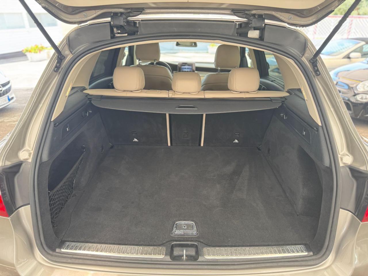 MERCEDES-BENZ GLC 220 d 4Matic Sport (Pelle/LED/Auto/Navi) - 24