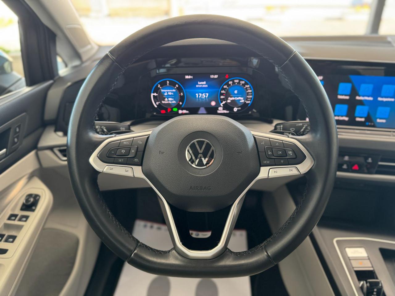 VOLKSWAGEN Golf 2.0 TDI 150cv DSG Style (Led/App/Navi) - 8