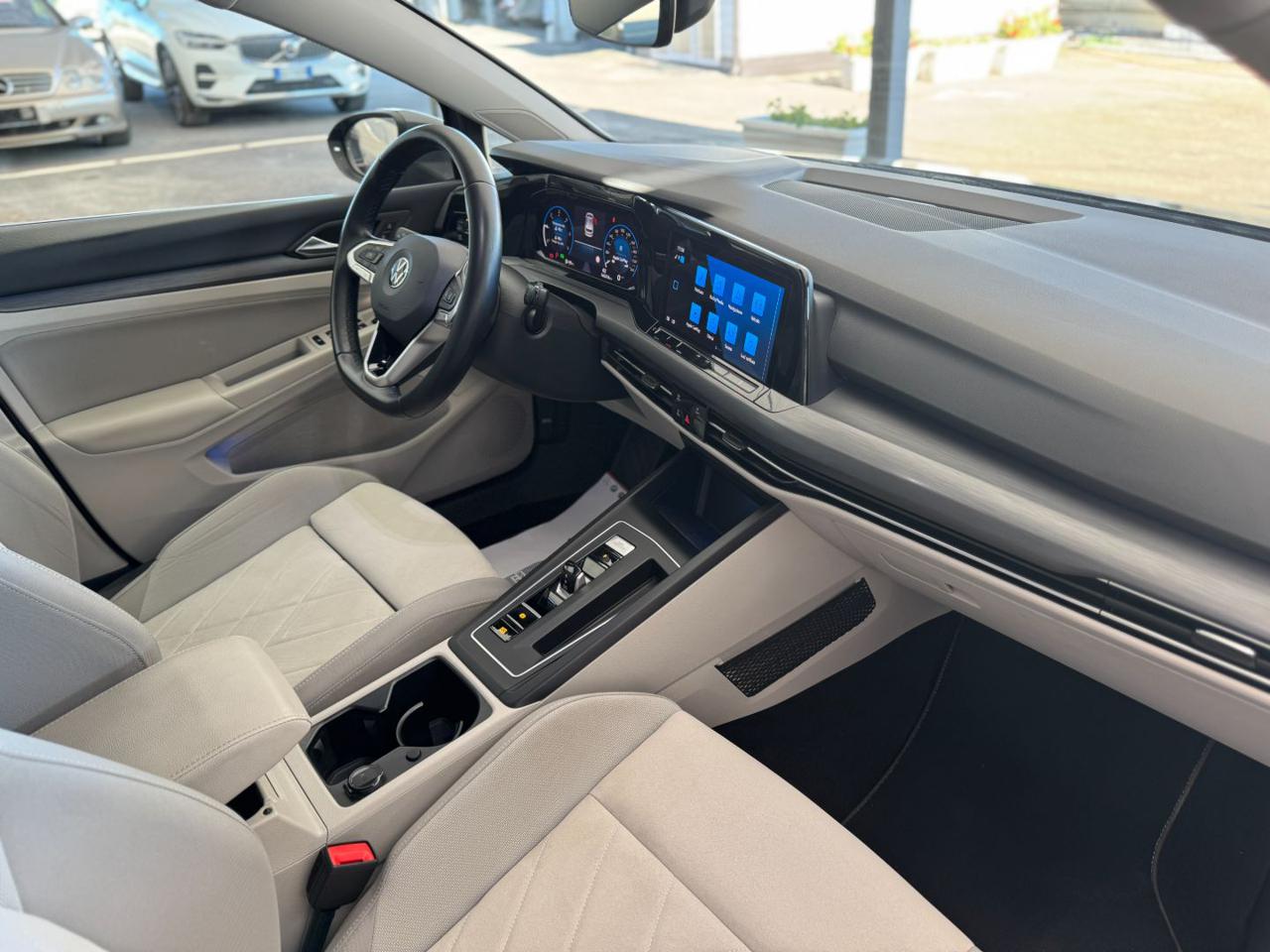 VOLKSWAGEN Golf 2.0 TDI 150cv DSG Style (Led/App/Navi) - 11