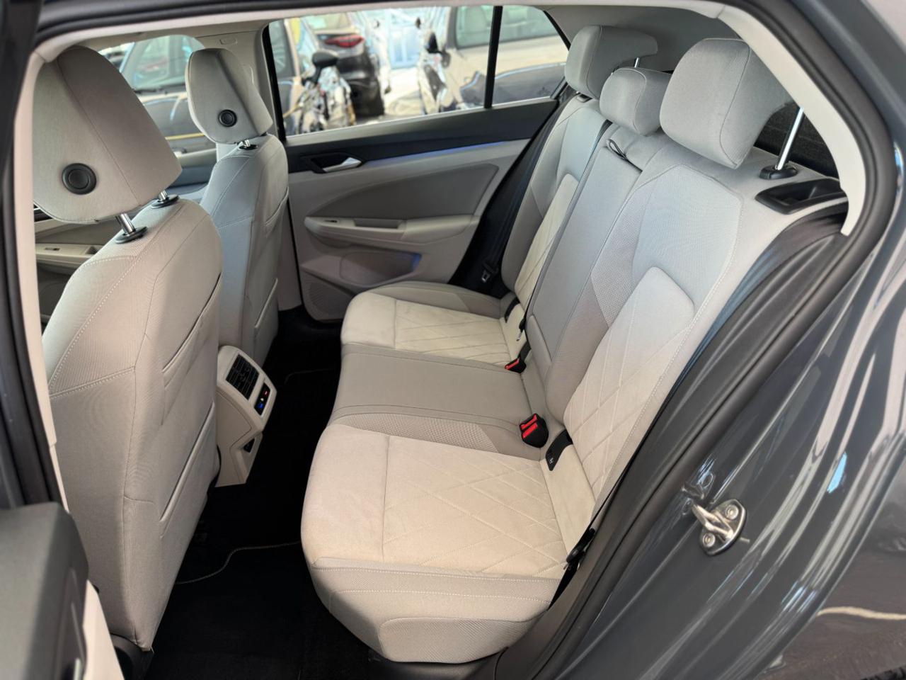 VOLKSWAGEN Golf 2.0 TDI 150cv DSG Style (Led/App/Navi) - 12