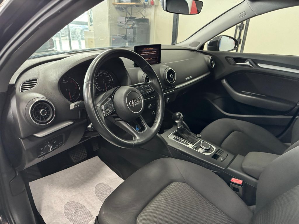 AUDI A3 SPB 1.6 TDI 116 CV S-Tronic Business - 8