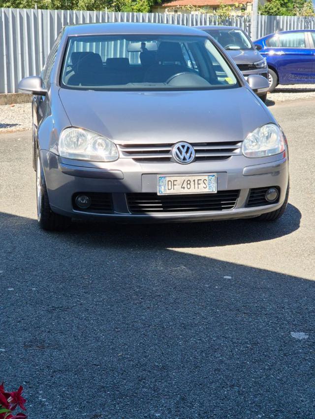 VOLKSWAGEN Golf Grigio scuro metallizzato