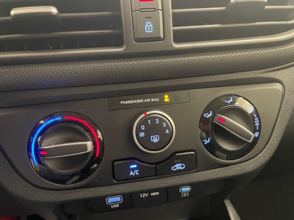 HYUNDAI i10 III 2023 -  1.0 econext Gpl Connectline - 15