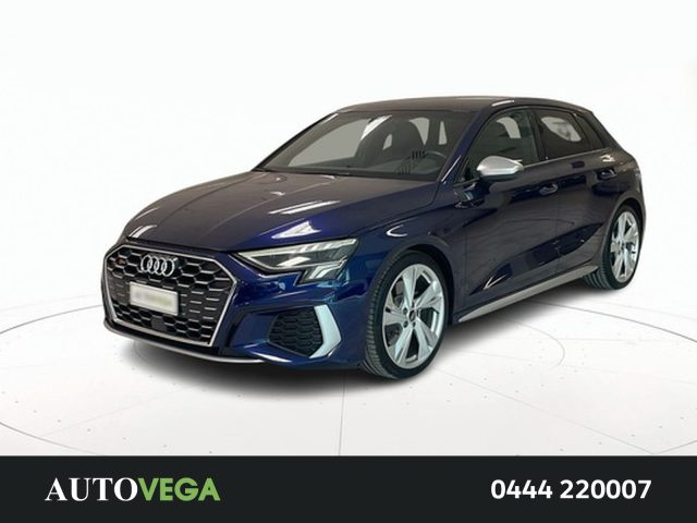 AUDI S3 Blu pastello
