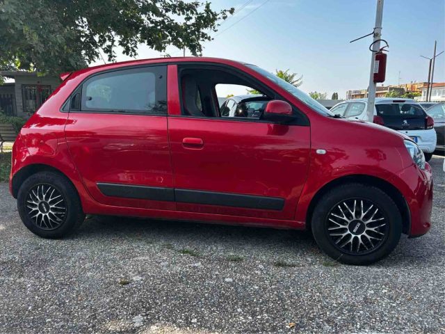 RENAULT Twingo Rosso metallizzato