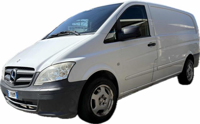 MERCEDES-BENZ Vito Bianco pastello