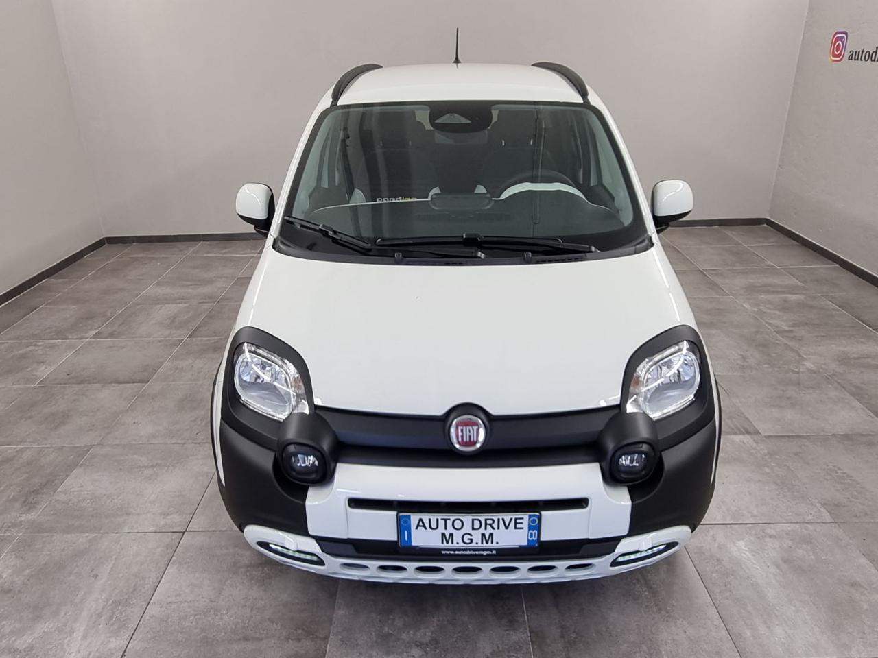 FIAT Panda 1.0 FireFly S&S Hybrid Pandina - 26