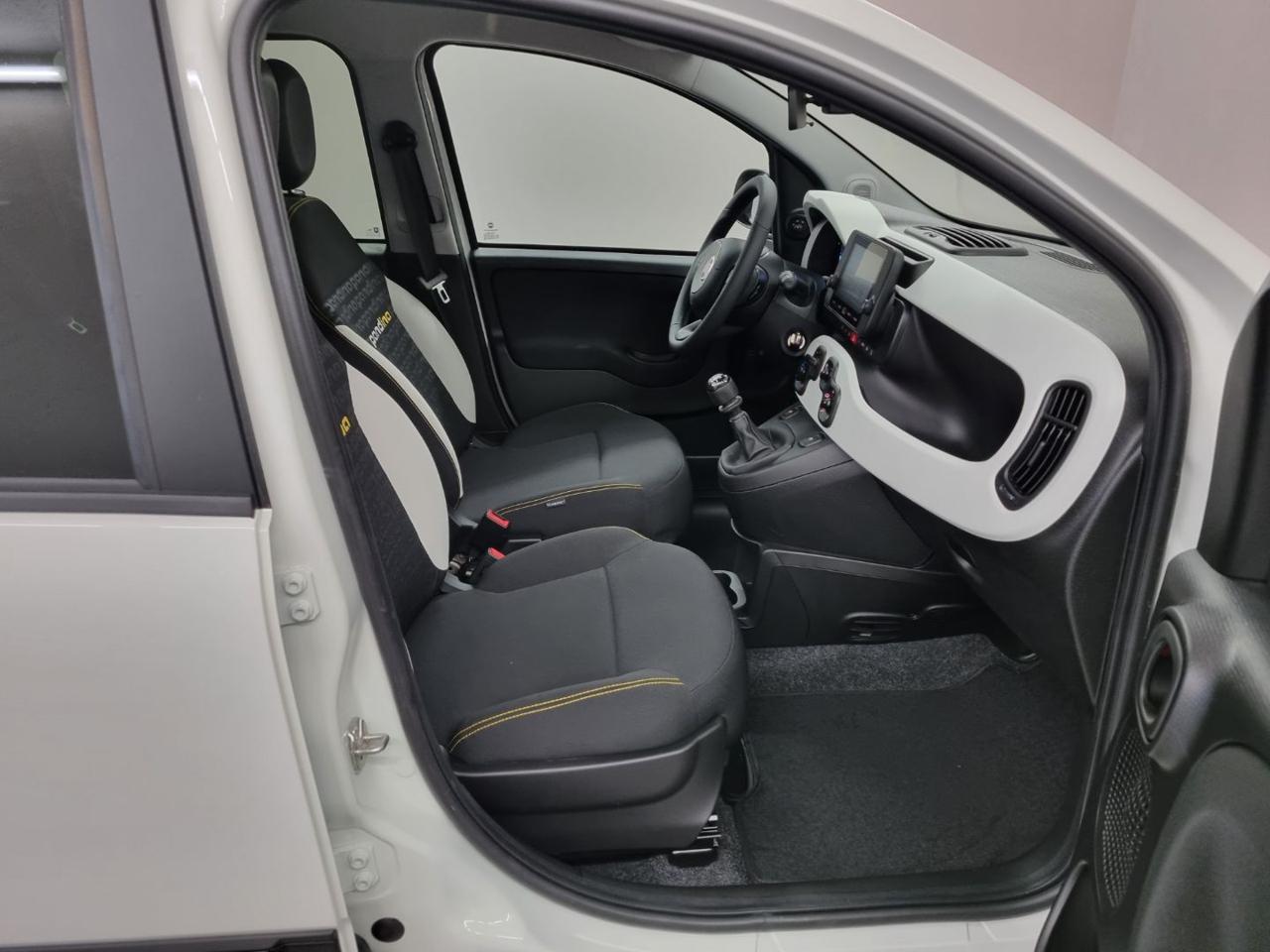 FIAT Panda 1.0 FireFly S&S Hybrid Pandina - 9