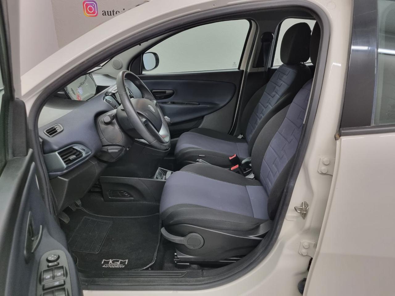 LANCIA Ypsilon 1.0 FireFly 5 porte S&S Hybrid Platino - 9