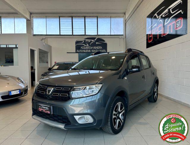DACIA Sandero Grigio scuro metallizzato