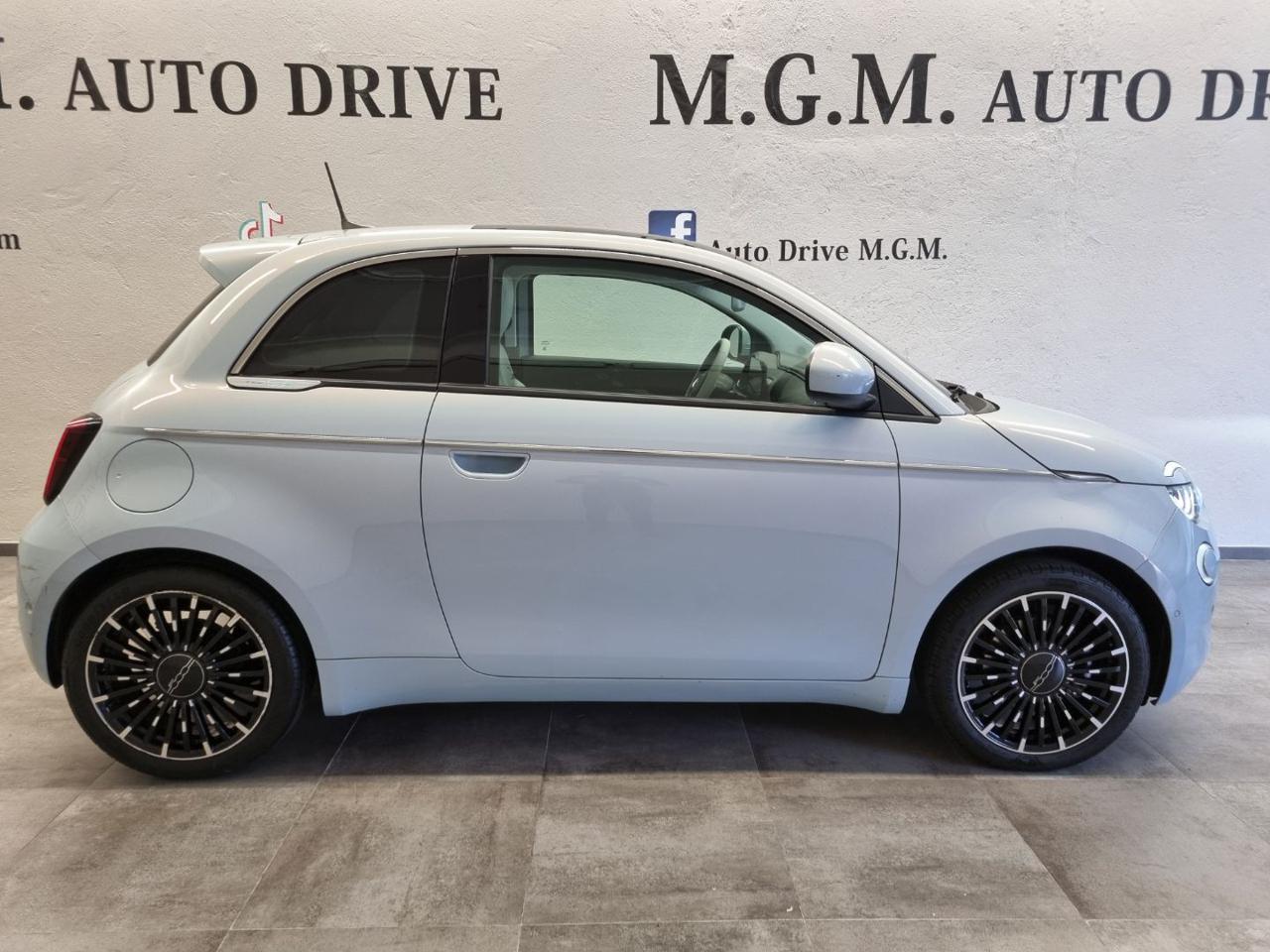 FIAT 500e 42 kWh La Prima - 4