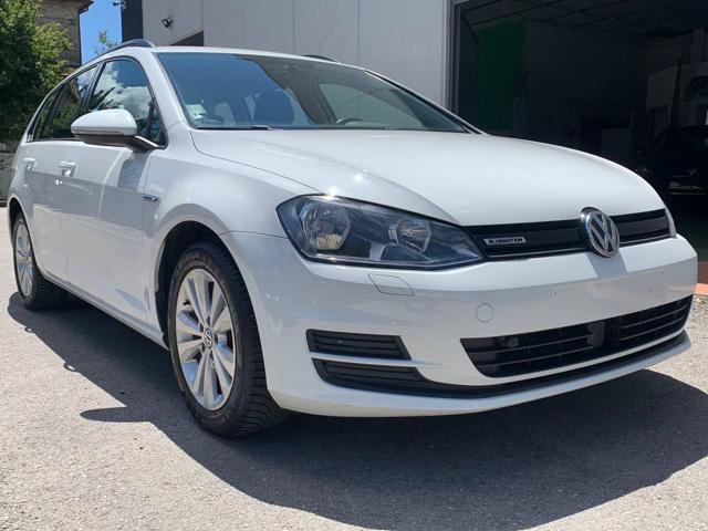 VOLKSWAGEN Golf Variant Bianco metallizzato