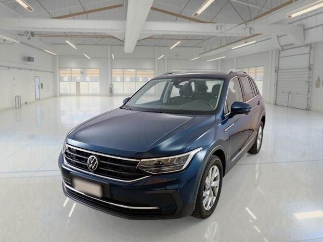 VOLKSWAGEN Tiguan Blu metallizzato