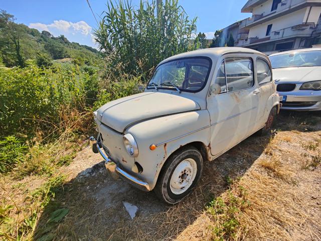 FIAT 600 Bianco pastello